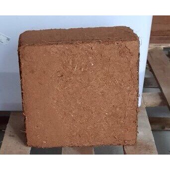 Mùn dừa ép bánh 5kg đã xử lý nở ra được khoảng 20-25kg, trồng rau mầm, ươm cây, giâm chiết cành.. (nhập khẩu Ấn Độ)