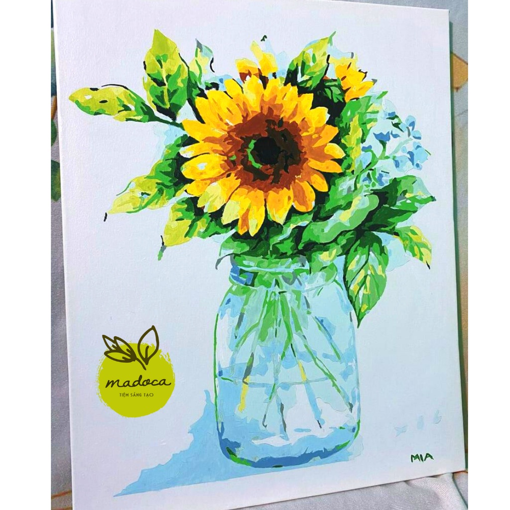 Tranh tô màu số hóa Madoca có khung 40x50cm Hoa hướng dương lọ thủy tinh T77