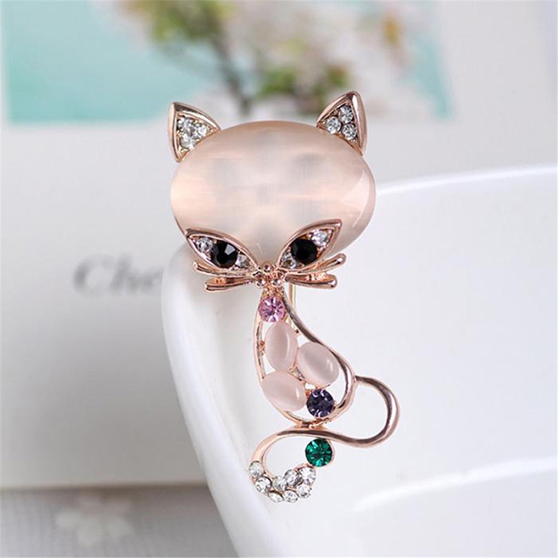 Korean fox  eye stone Brooch boutique crystal color diamond brooch fashion chest buckle accessories