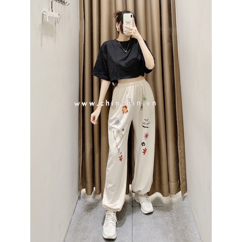 SET CROPTOP ĐEN QUẦN THUN IN