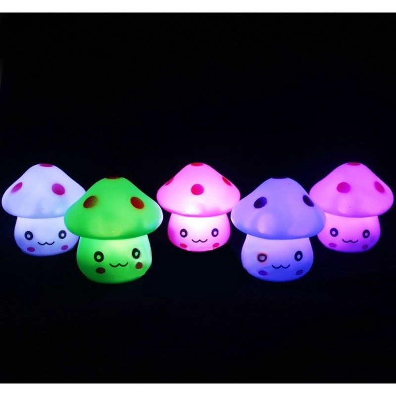 Đèn ngủ LED hình cây nấm nhiều màu sắc