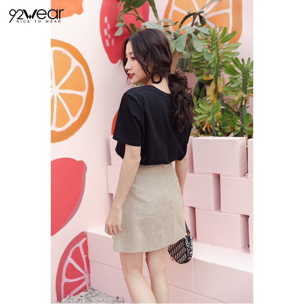 Chân váy chữ A ngắn nắp túi giả xẻ vạt 92WEAR JAW0859 | BigBuy360 - bigbuy360.vn