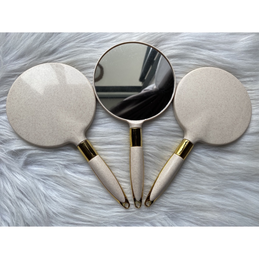 Gương Công Chúa_Gương soi mi_THÚY HÀ