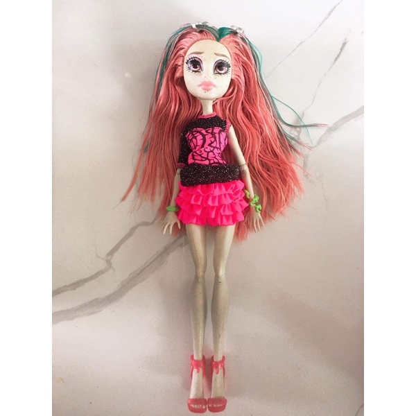 Búp bê Monster High