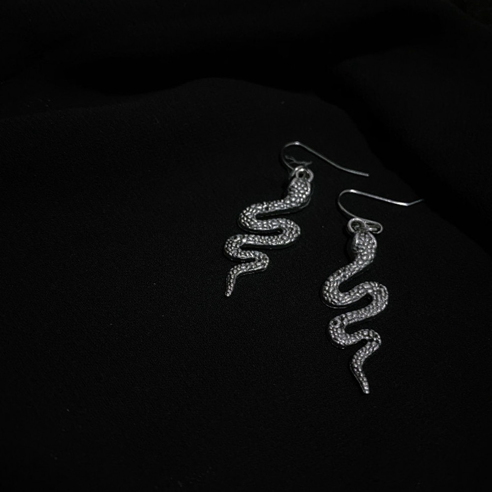 Cặp Khuyên Tai Nữ Hình Rắn Phong Cách Retro Thời Trang