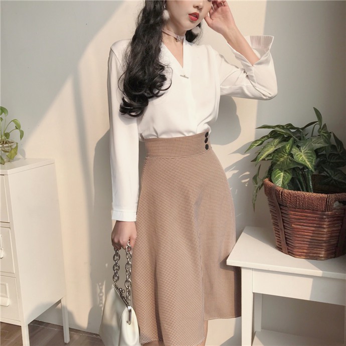 ÁO SƠ MI CỔ V ULZZANG | BigBuy360 - bigbuy360.vn