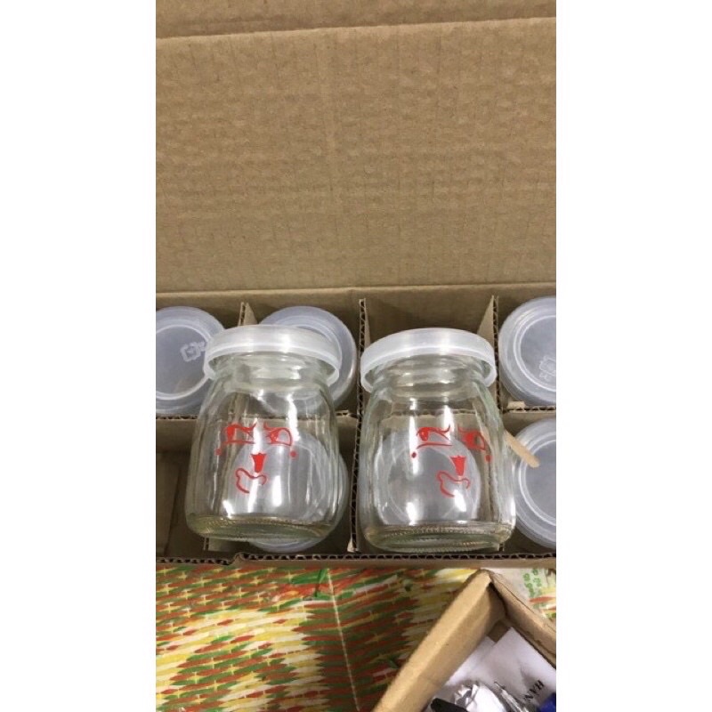 12 hũ, lọ thuỷ tinh đựng sữa chua nắp nhựa