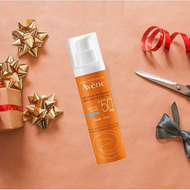 Kem chống nắng MẪU 2018 Avene Fluide SPF 50+ 50ml (Thái Hà shop)