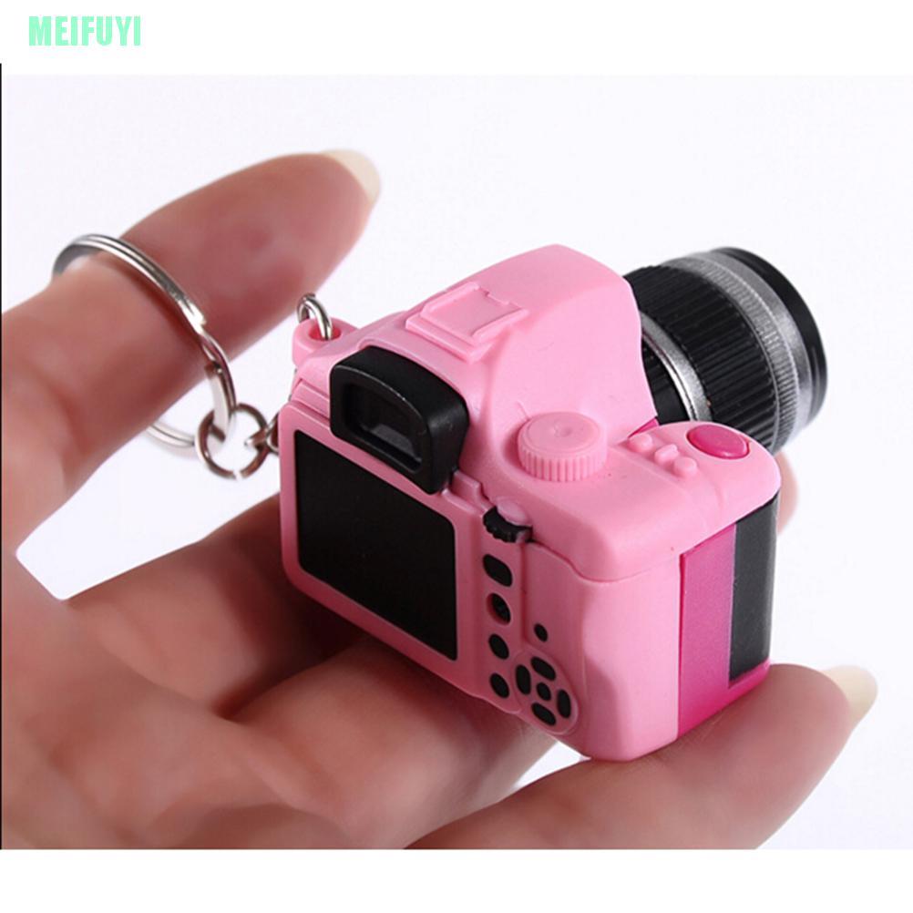 Móc khoá trang trí mặt hình máy ảnh mini có đèn và âm thanh vui nhộn
