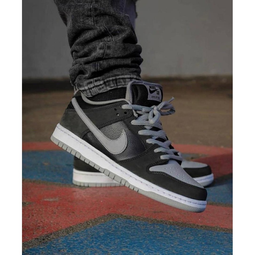 Giày sneaker SB dunk j-pack