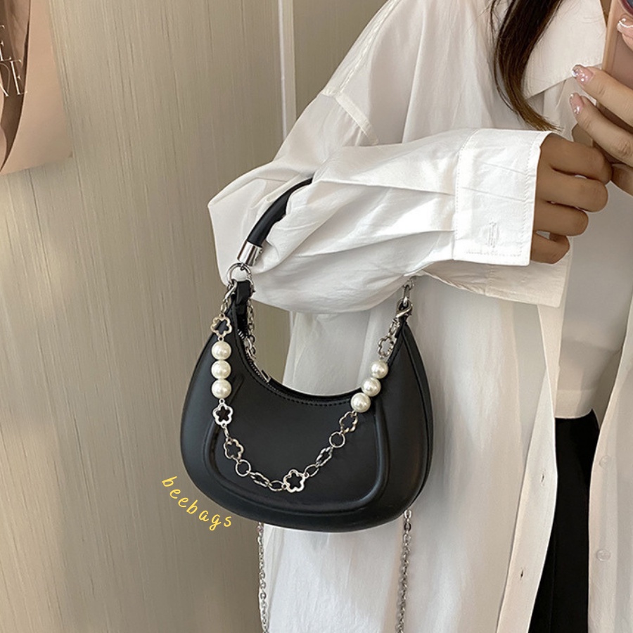 Túi Xách Hình Bán Nguyệt Màu Hồng, Vàng, Trắng, Đen Dễ Phối Đồ | TX32 | Túi Nữ Thời Trang Phối Dây Ngọc Tiểu Thư Cầm Tay