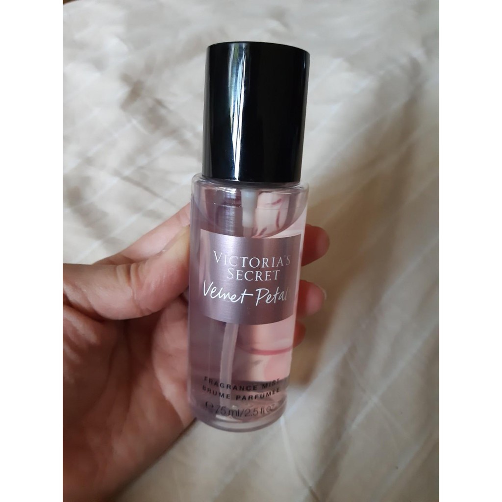 𝗕𝗢𝗗𝗬𝗠𝗜𝗦𝗧⚜️Mẫu thử xịt thơm Body Mist Victoria's Secret -  Velvet Petals New 2019 250ml