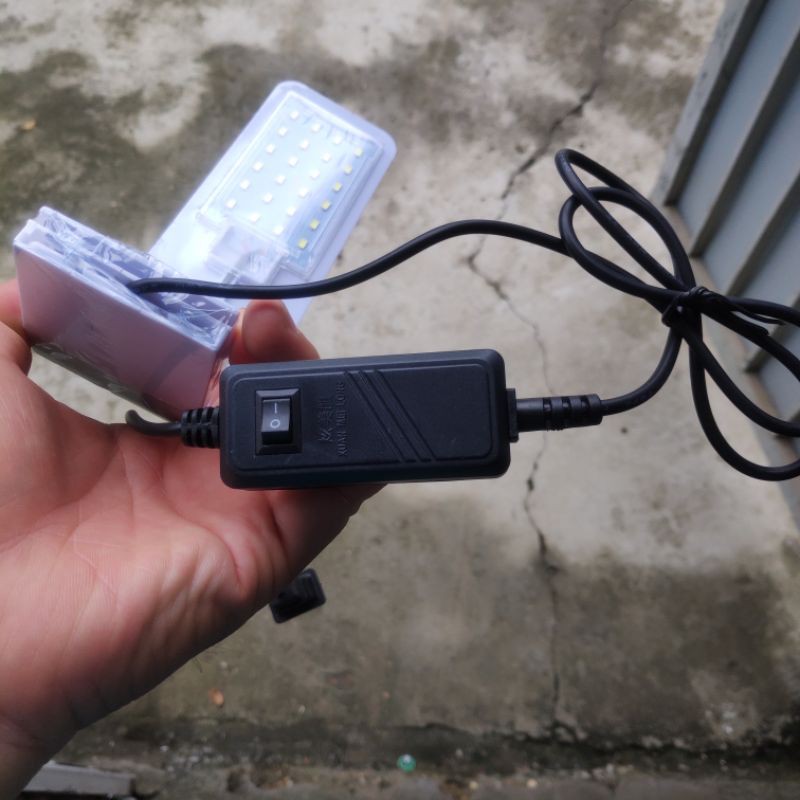 Đèn kẹp Xuan Mei Long cho các bể cá cảnh mini