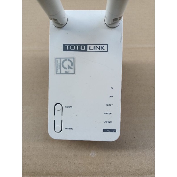 Kích sóng wifi băng tần kép EX750 totolink