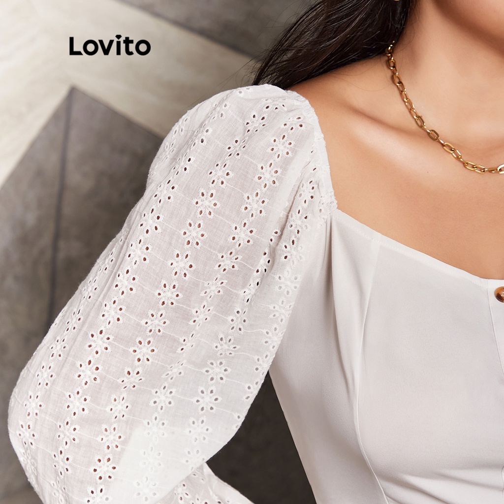 Áo Lovito plus size dáng ôm màu trơn thanh lịch có nút phối ren tương phản LPS03068 (màu trắng)