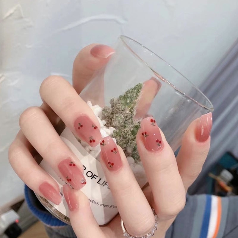 Set 24 móng tay giả thời trang 2021