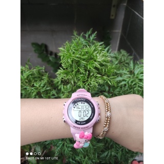 Đồng hồ điện tử mặt tròn có đèn hello kitty