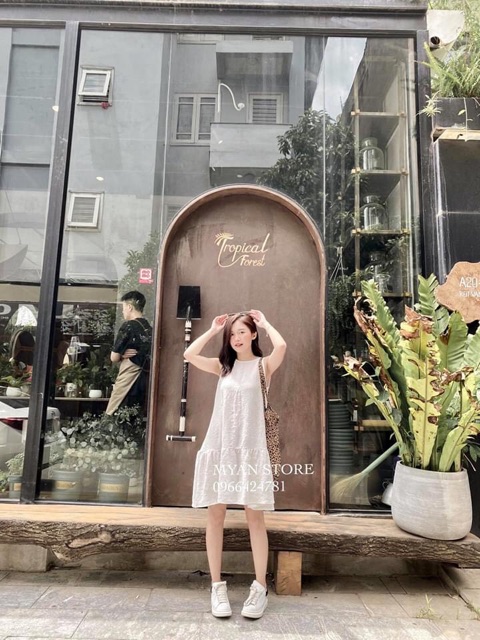 Đầm nữ đẹp dáng suông trắng cổ tròn TNT – Váy suông đuôi cá kiểu babydoll trắng chất xốp thoáng nhẹ | BigBuy360 - bigbuy360.vn