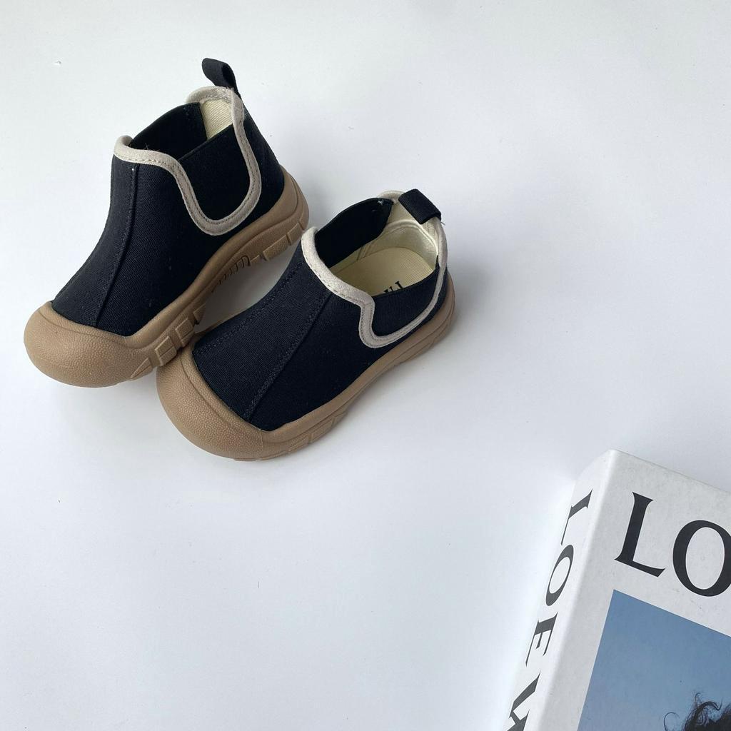 Giày thể thao canvas cổ cao cho bé G845