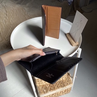 Ví gập dáng đứng - wallet new