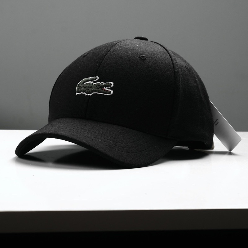 nón lưỡi trai lacoste