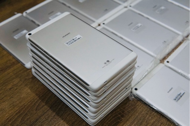 Máy tính bảng Huawei Dtab D01j M3 8.0 inch | BigBuy360 - bigbuy360.vn