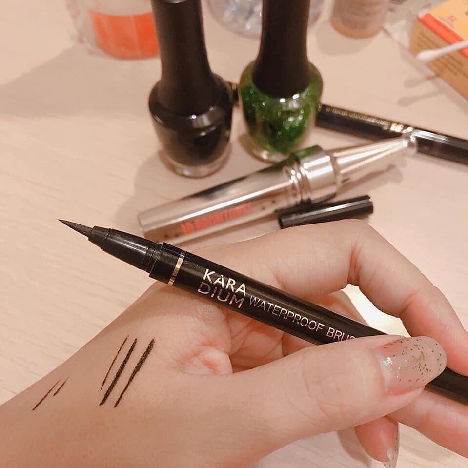 VỎ TRẮNG - Kẻ Mắt Dạ Karadium Waterproof Brush Liner Không Lem, Chống Nước, Chống Trôi Hàn Quốc