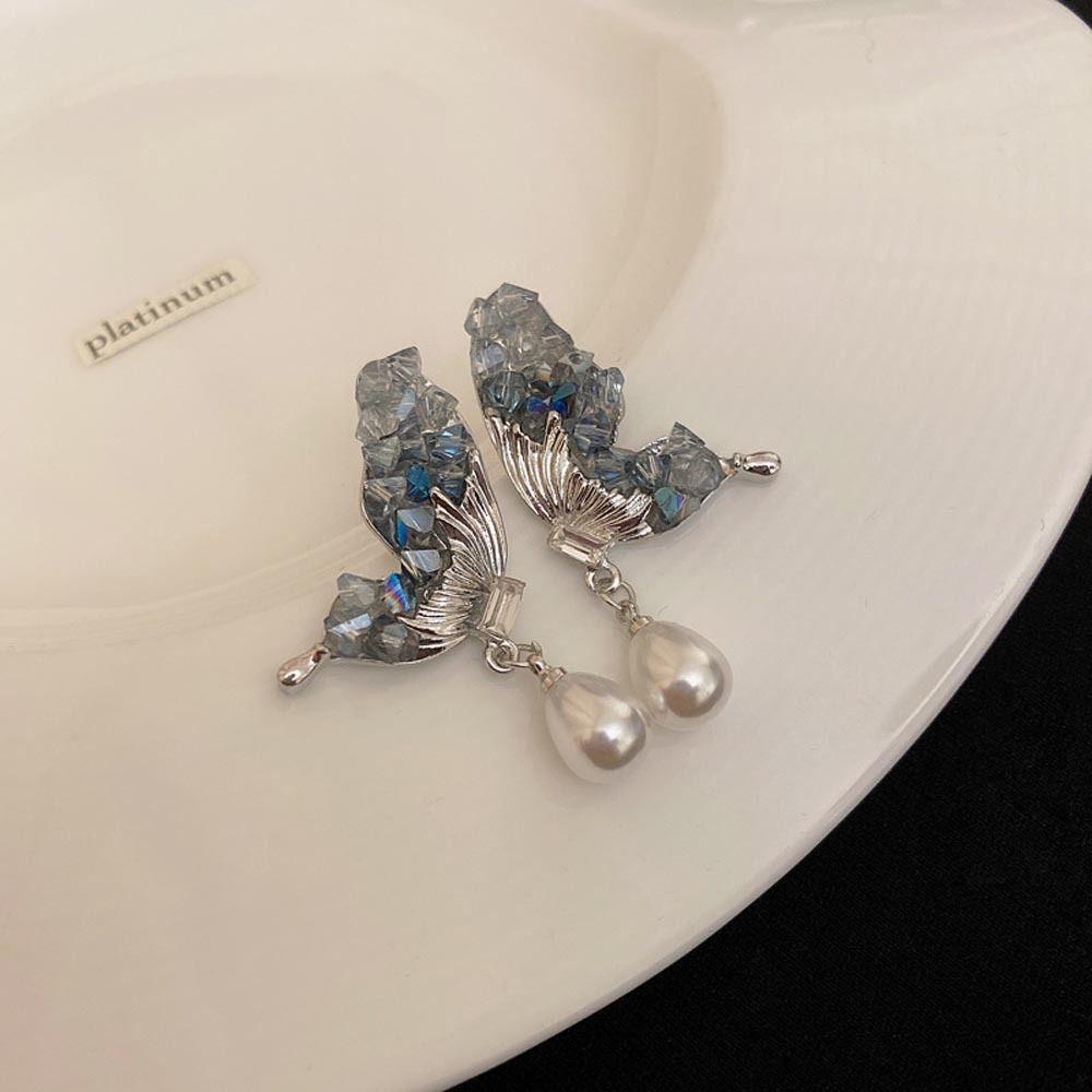 Khuyên Tai Hình Giọt Nước Đính Đá Hình Bướm Thời Trang Dành Cho Nữ