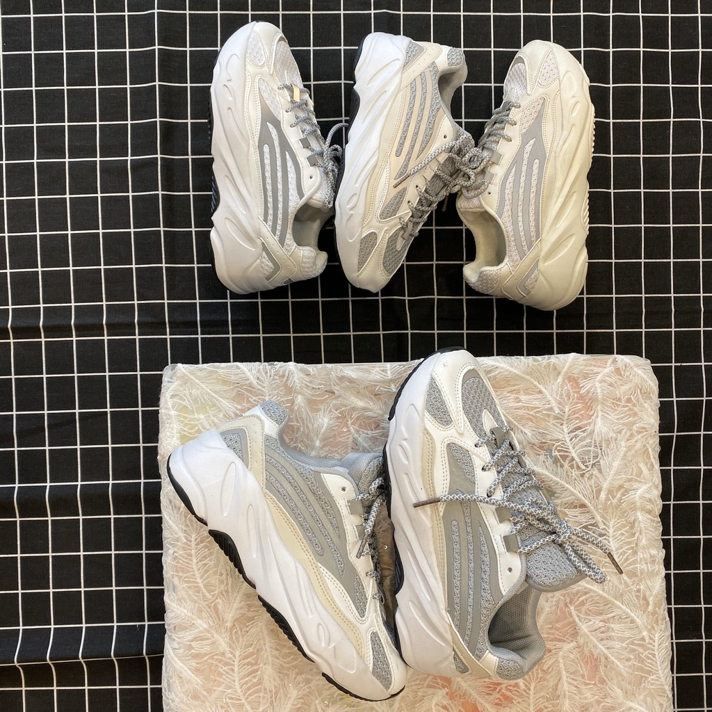 [Mã FAGREEN245 giảm 10% tối đa 30k đơn từ 99k] Giày thể thao nam nữ phản quang YZPQ Tặng tất đẹp [FREE SHIP] | BigBuy360 - bigbuy360.vn