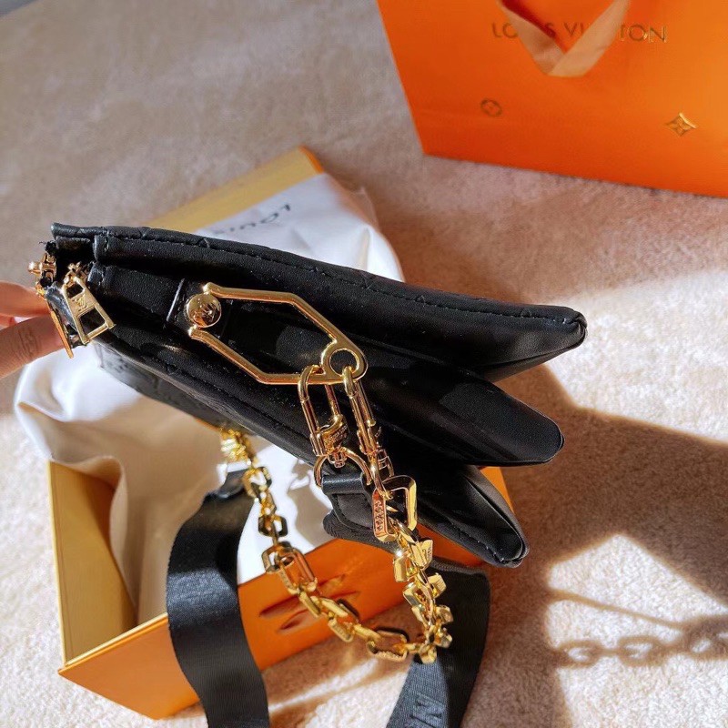 Túi xách đeo chéo Luôn Vui Tươi CoussinSuper cực chảnh