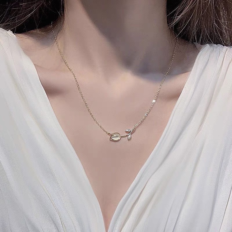 Vòng cổ Mặt Hoa Tulip Đá Mắt Mèo Thời Trang Hàn Quốc Cho Nữ