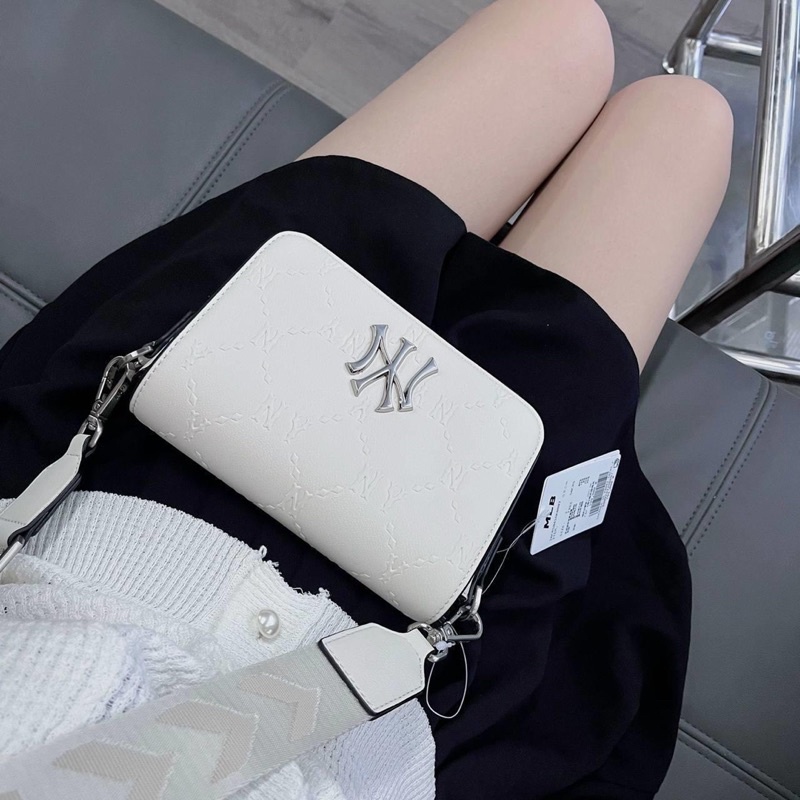Túi đeo chéo MLB monogram chuẩn auth tuồn