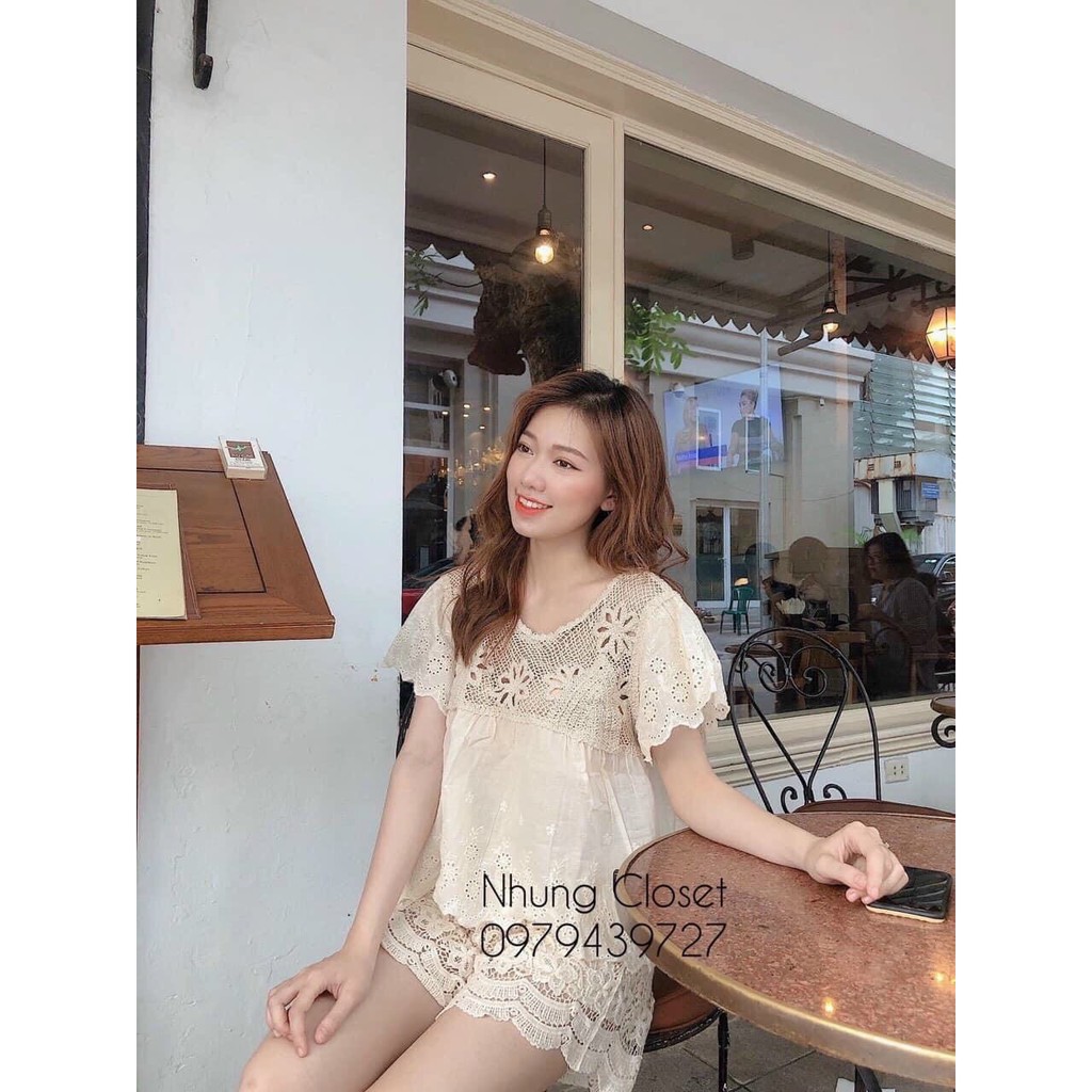 Áo ren hoa thô xinh xắn