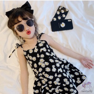 Đầm xoè hai dây hoa cúc đáng yêu cho bé gái