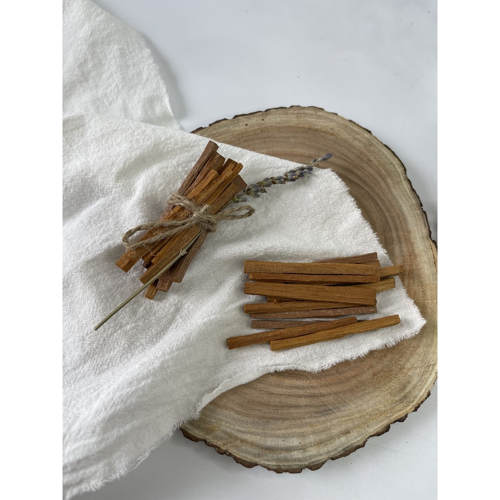 Gỗ đàn hương  thanh tẩy không gian, xông nhà, dùng trong phong thủy, bài tarot, reiki, healing,thiền định