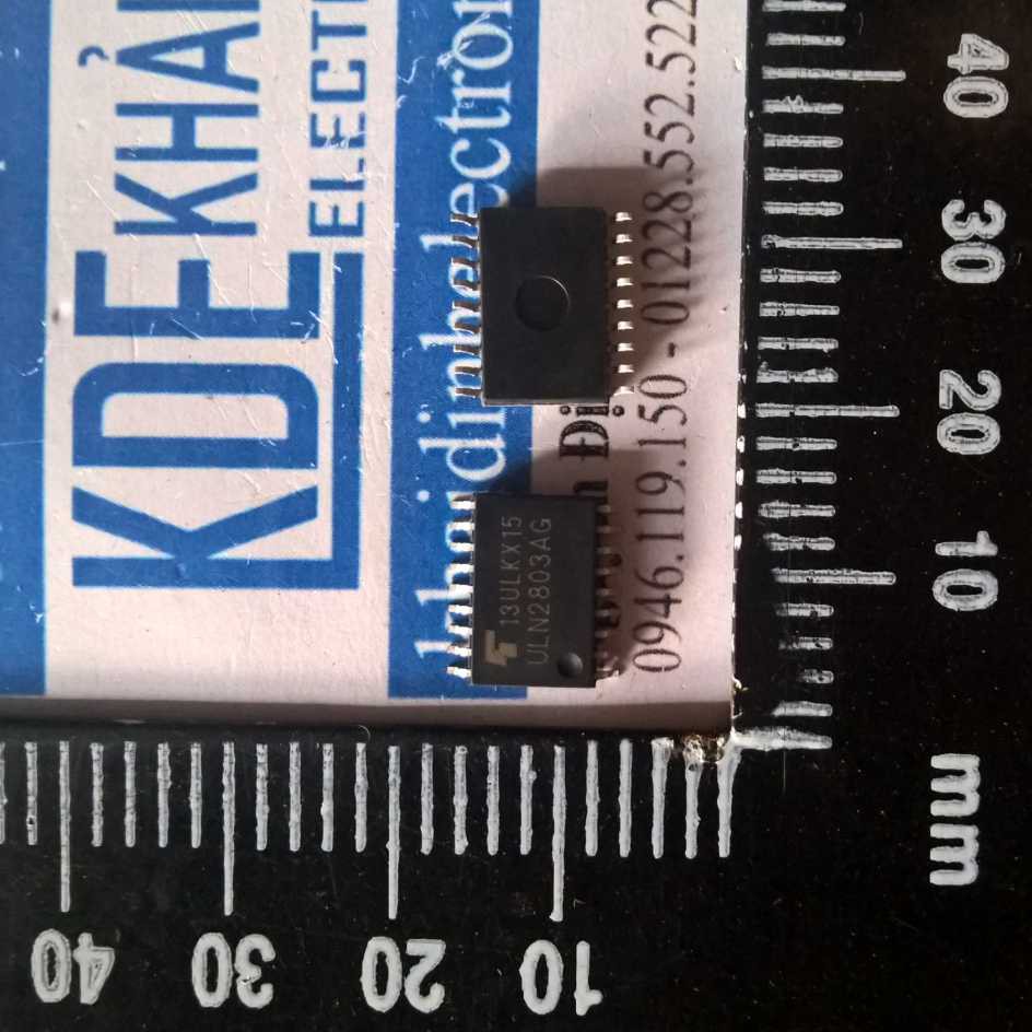 5 con ULN2803AG ULN2803 SOP-18 IC 8 cổng đệm đảo kde1267