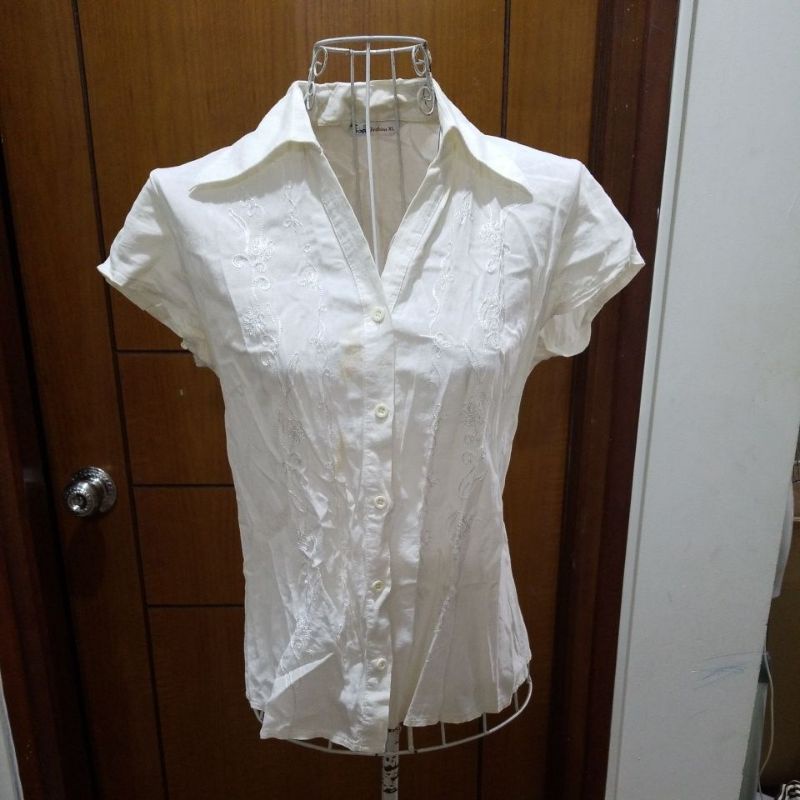 áo thô trắng freesize đồng giá 12k | BigBuy360 - bigbuy360.vn