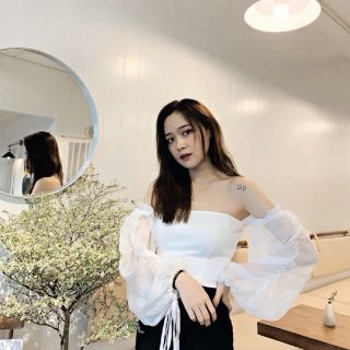 Áo trắng rớt vai tay bồng
