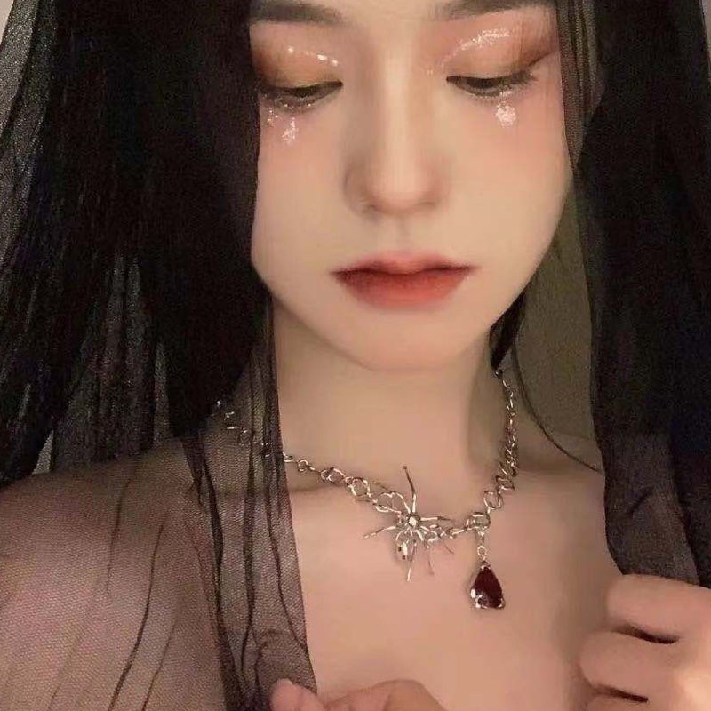 Vòng cổ choker hình nhện đính đá ruby thời trang cho nữ