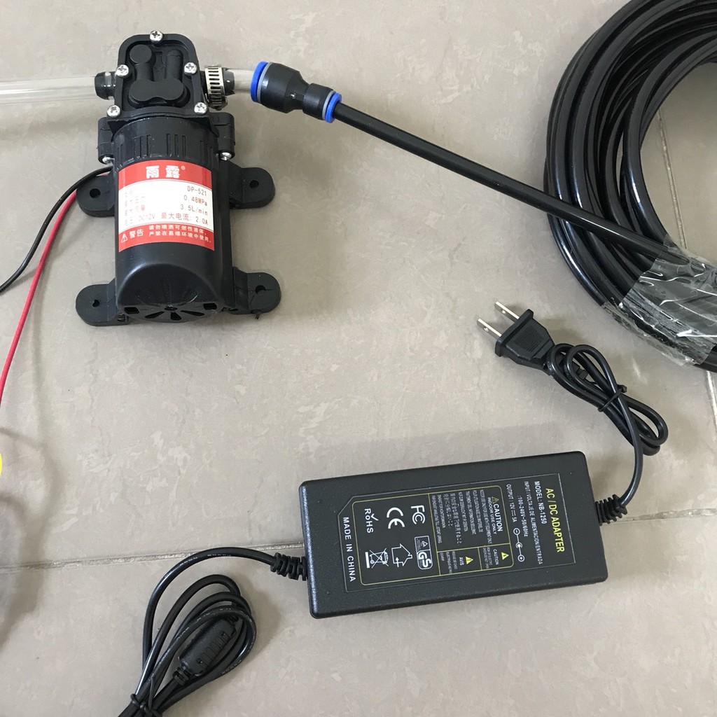 Bộ máy bơm mini dùng để tưới lan, phun thuốc kèm đổi nguồn điện,cần xịt dài 3,6m