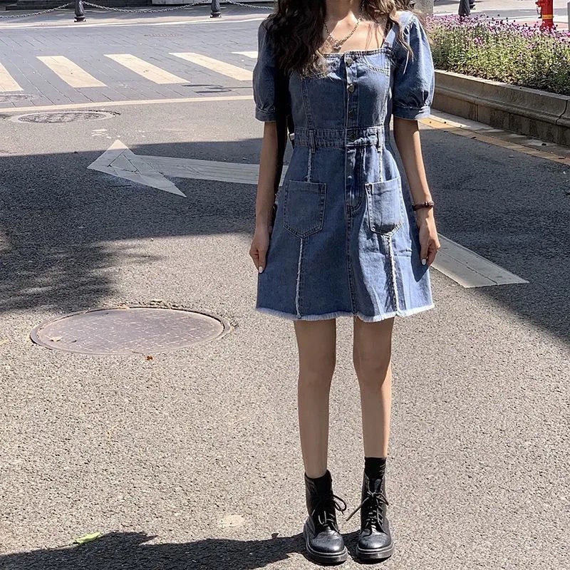 Đầm Denim Cổ Vuông Tay Phồng Phong Cách Âu Mỹ Thời Trang Mùa Hè 2022