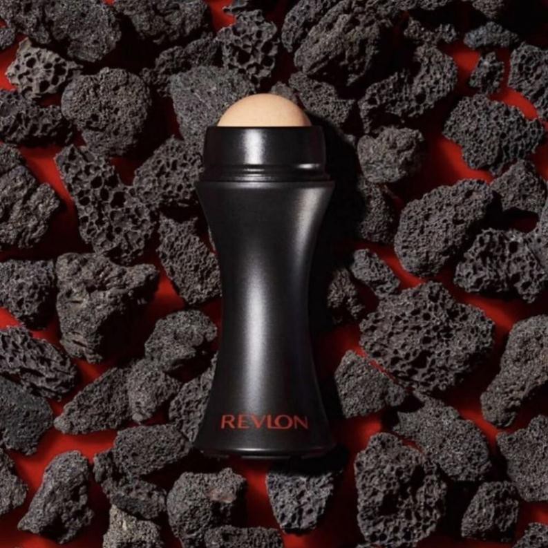 Thanh lăn hút dầu Revlon Oil Control On-The-Go | BigBuy360 - bigbuy360.vn