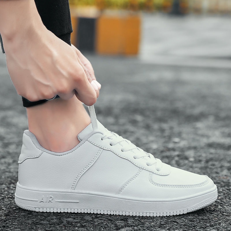 Giày Thể Thao Da Thoáng Khí Màu Đen Size 45 Thời Trang Mùa Xuân Phong Cách Hàn Quốc Cho Nam # Giày Thể Thao Thoáng Khí Kiểu Dáng Năng Động Cho Nam