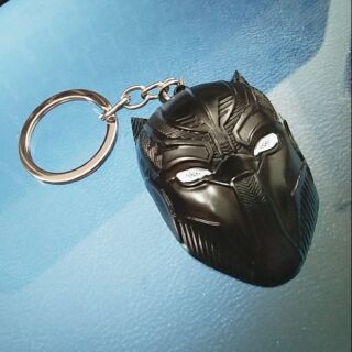 Móc khóa báo đen Black Panther