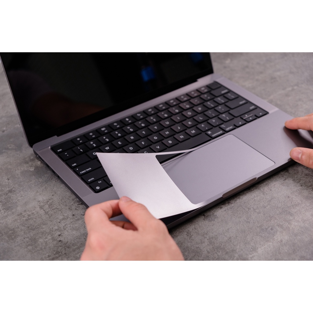 Skin Dán Innostyle USA 3M Diamond 6IN1 Dành Cho Macbook M1/M2 2018-2022