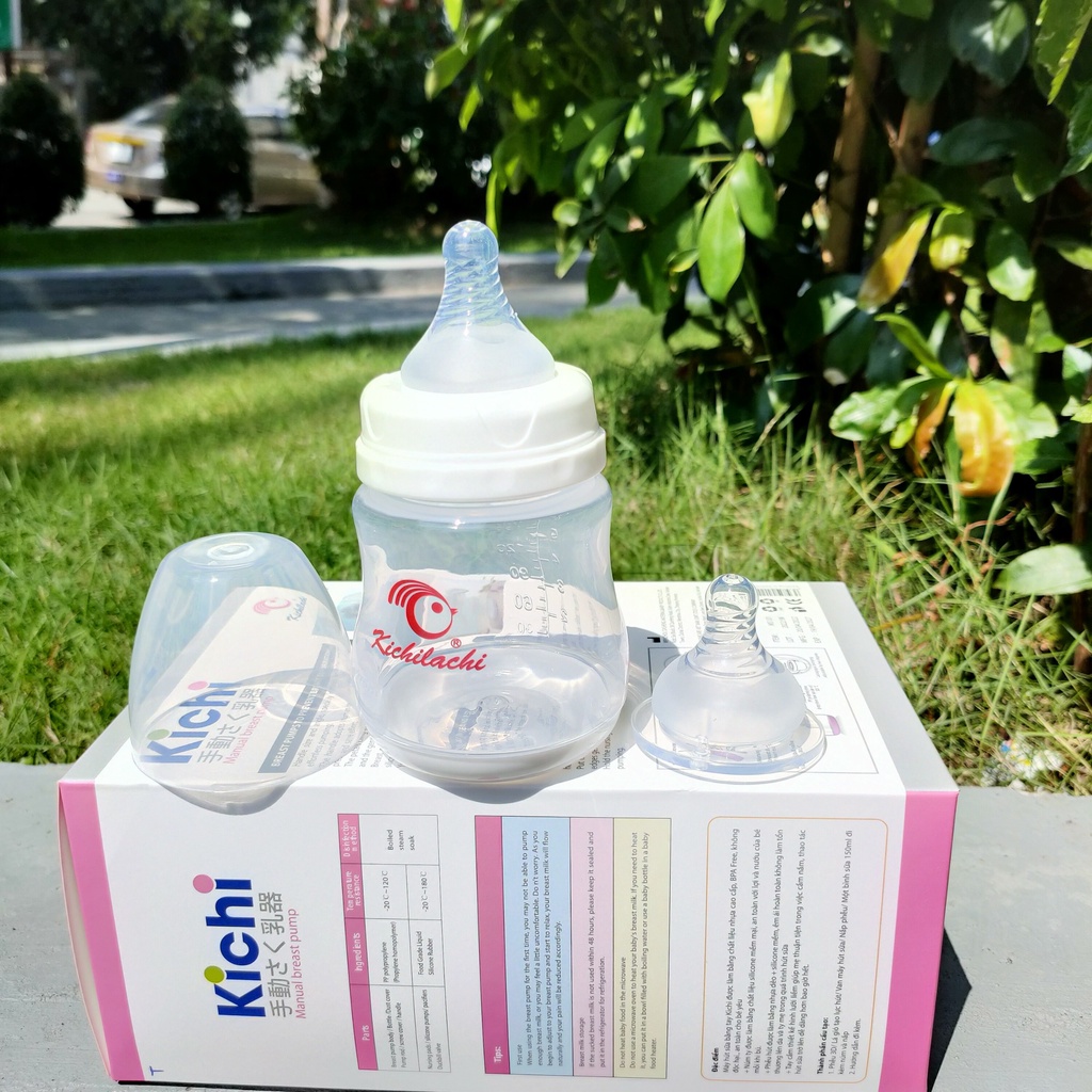 Núm ti Kichilachi cổ rộng siêu mềm cho bé từ 6 tháng
