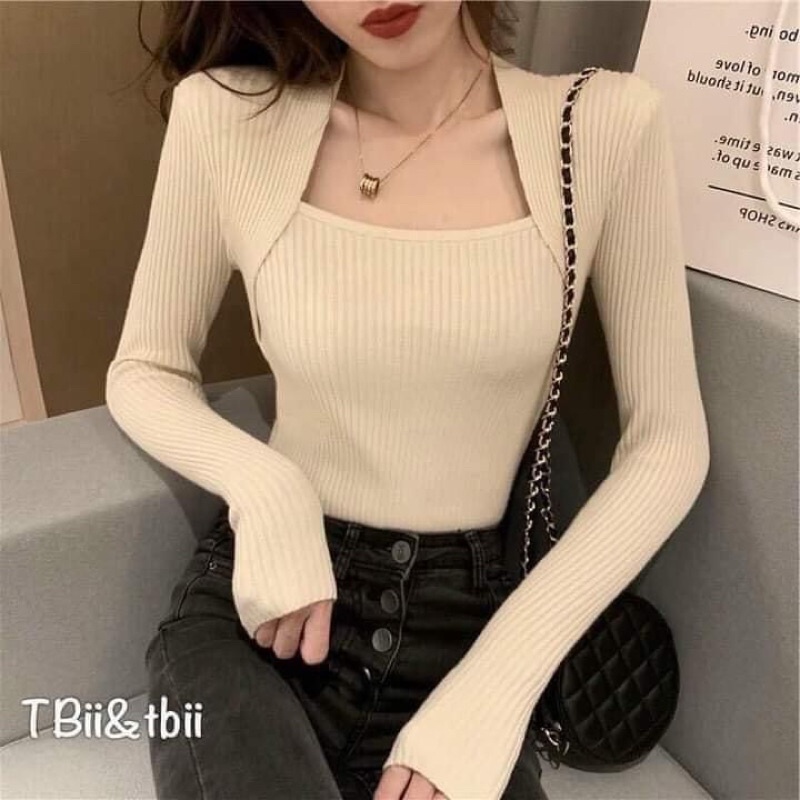 Áo len cổ vuông W015 | BigBuy360 - bigbuy360.vn