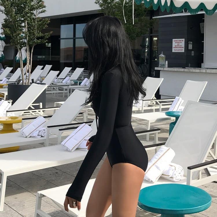 ĐỒ BƠI NỮ Bikini 1 mảnh liền dài tay đen dây đan ngực ( Đảm bảo như hình) mới nhất | BigBuy360 - bigbuy360.vn