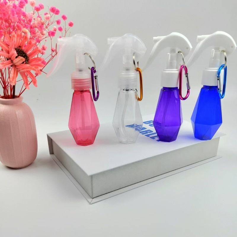 1 Bình Xịt Rỗng 60ML Hình Kim Cương Màu Sắc Ngẫu Nhiên