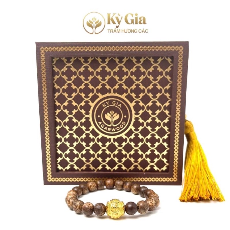 Vòng Tay Trầm Hương Kỳ Gia Mix Charm Vàng Chữ Phạn